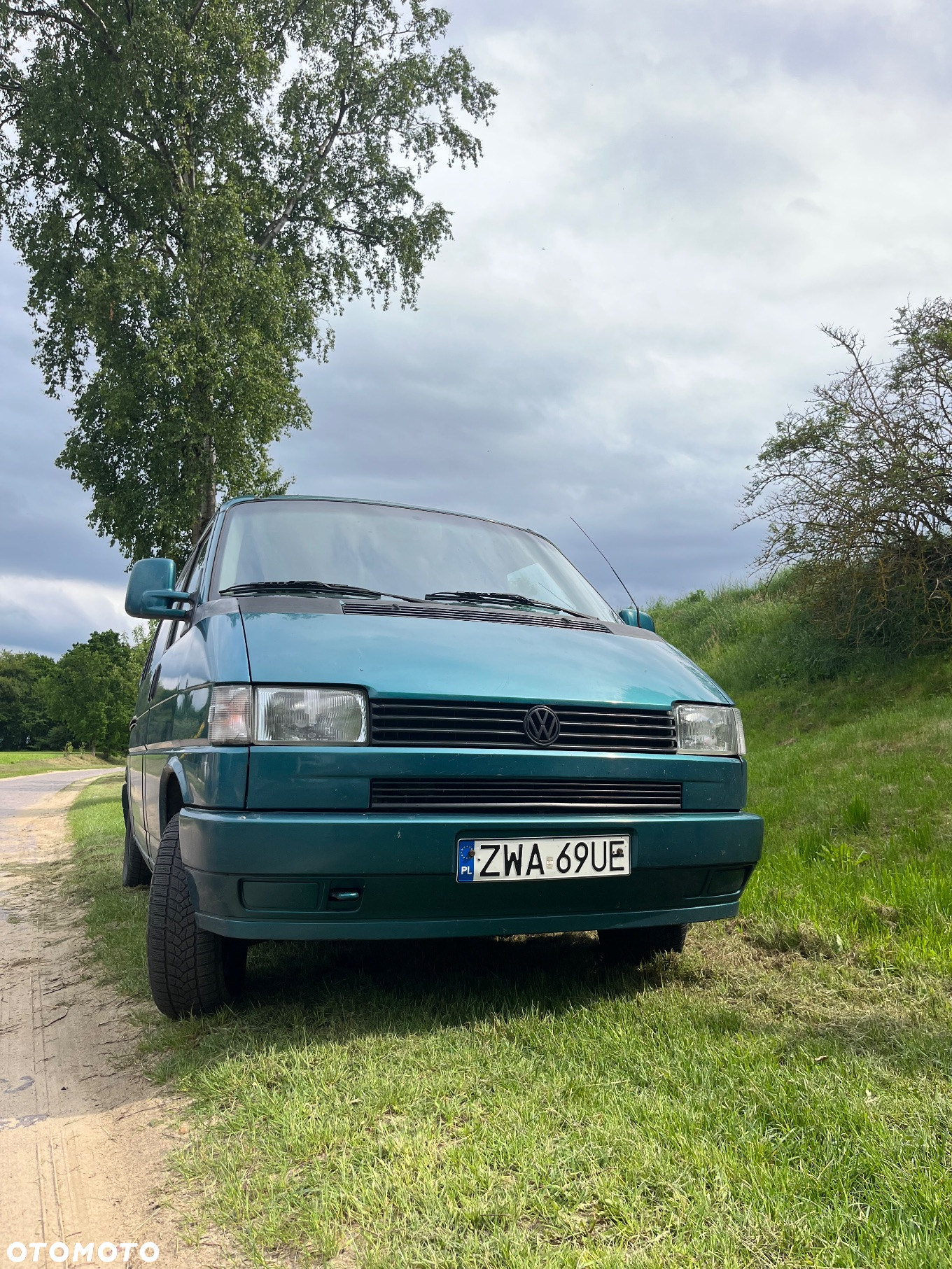 Volkswagen Multivan D - 21