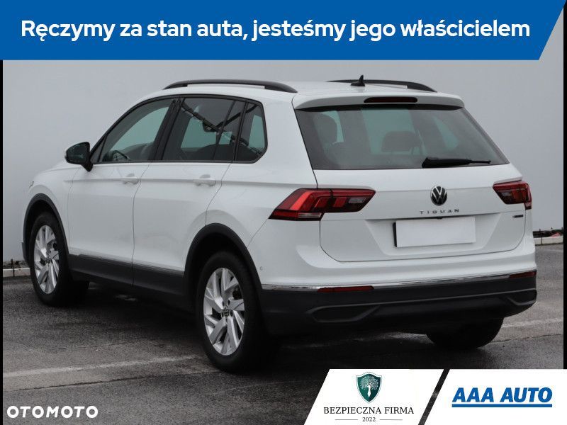 Volkswagen Tiguan - 5