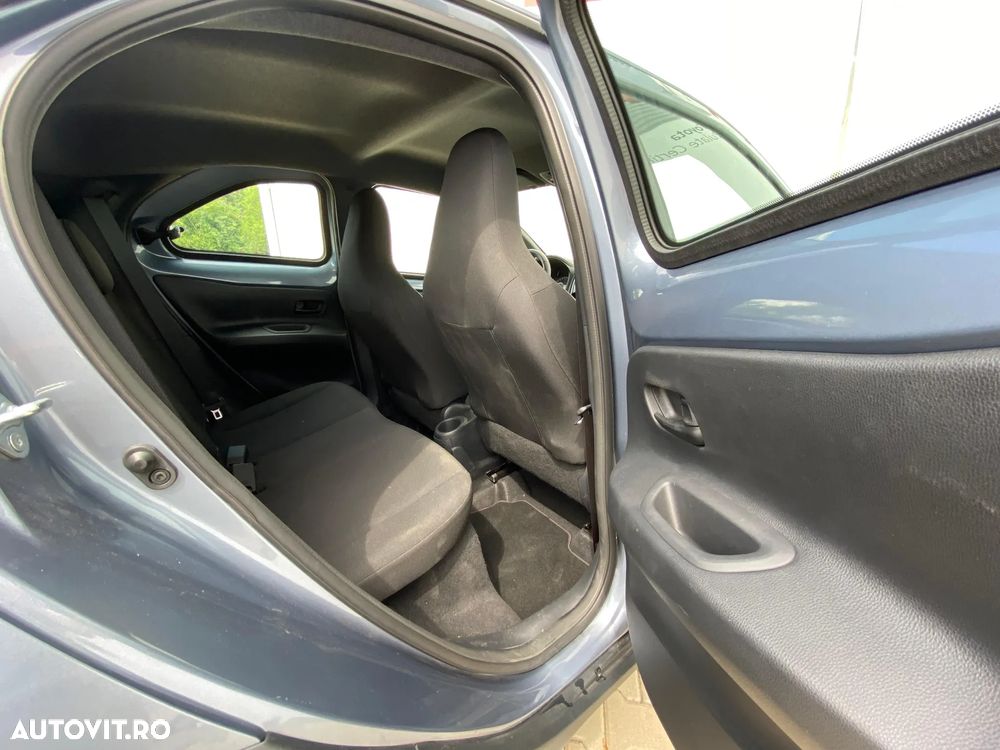 Toyota Aygo X 1.0l MT Active - 14