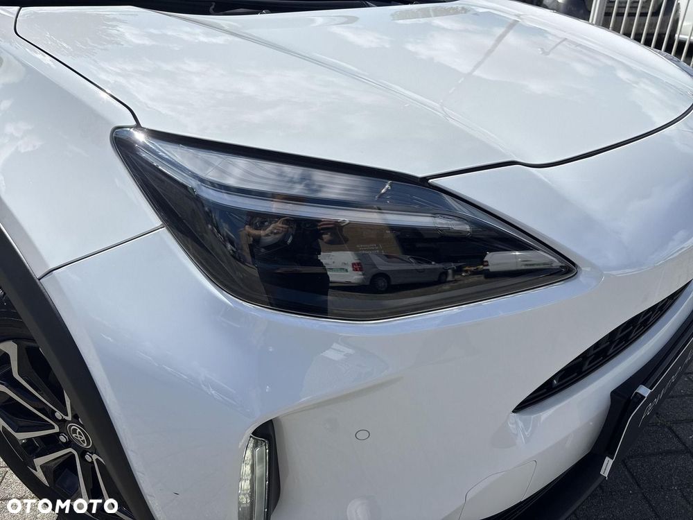 Toyota Yaris Cross Hybrid 1.5 Comfort - 26