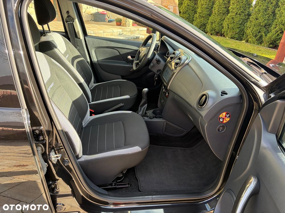 Dacia Sandero - 31