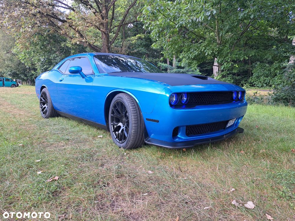 Dodge Challenger - 20