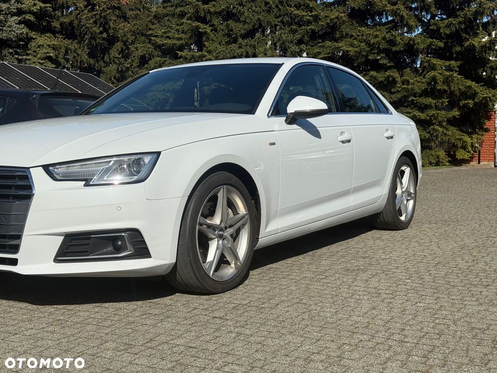 Audi A4 Limousine 2.0 TDI Quattro Sport S tronic - 33