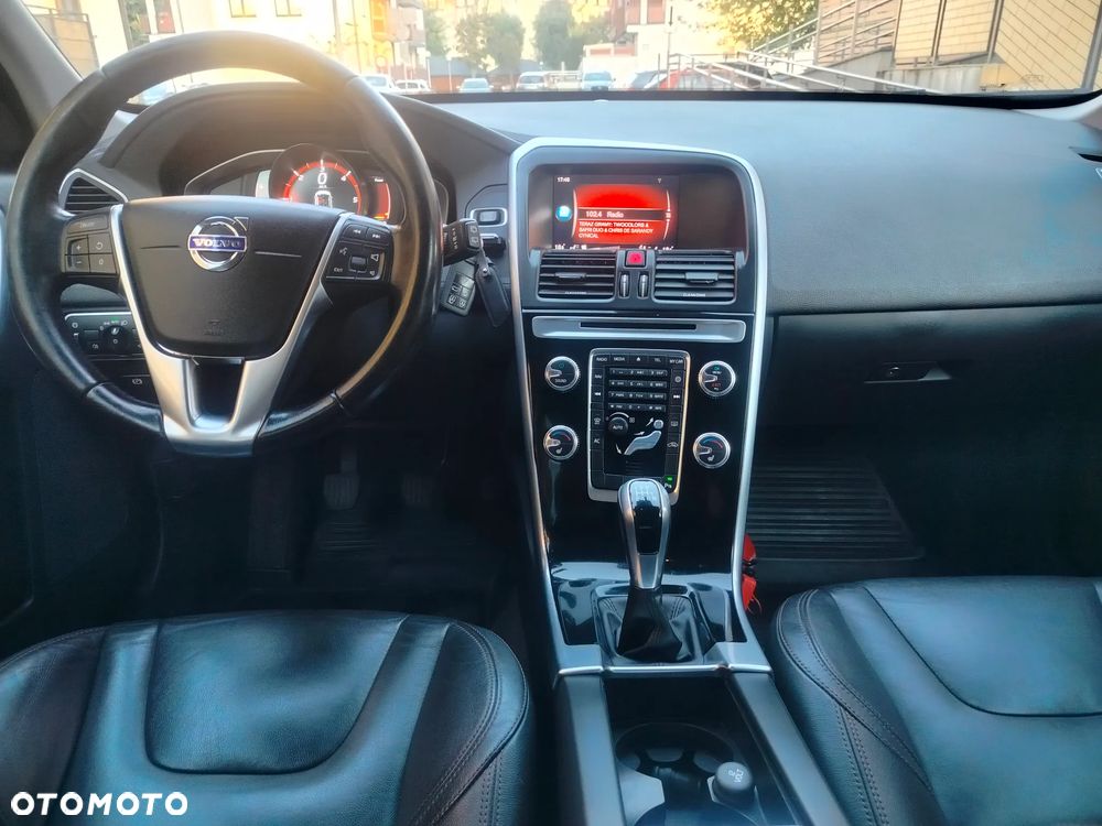 Volvo XC 60 D3 Inscription - 10