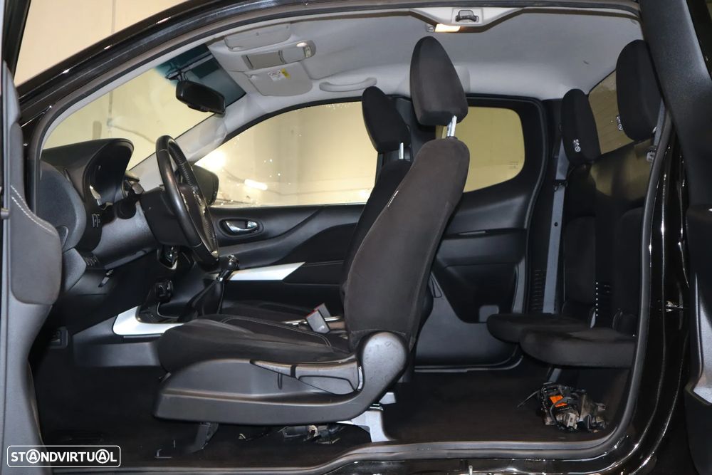 Nissan Navara 2.3 dCi CD 4WD Tekna - 7