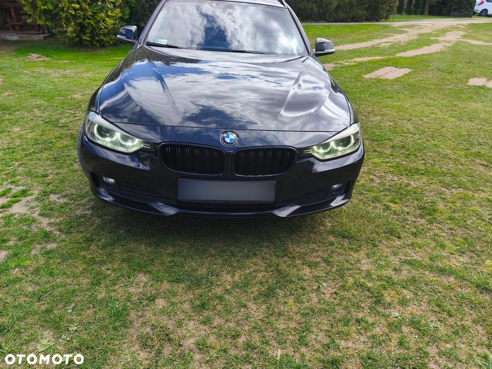 BMW Seria 3 ver-320d-efficient-dynamics-edition-luxury-line - 10