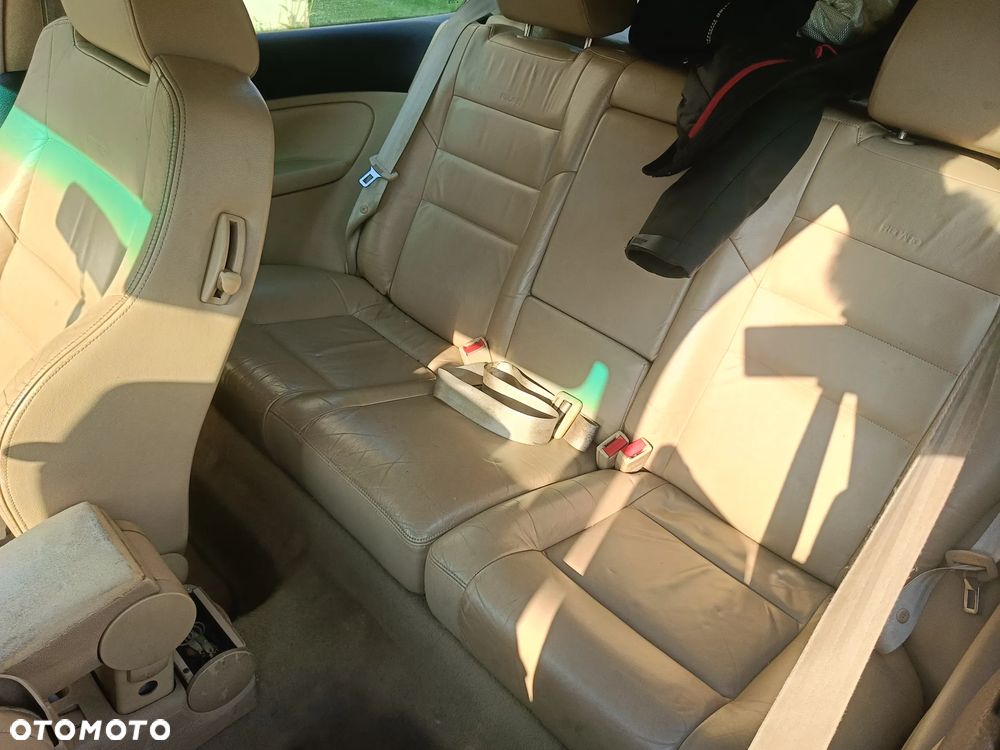 Volkswagen Golf 1.9 TDI Highline - 3