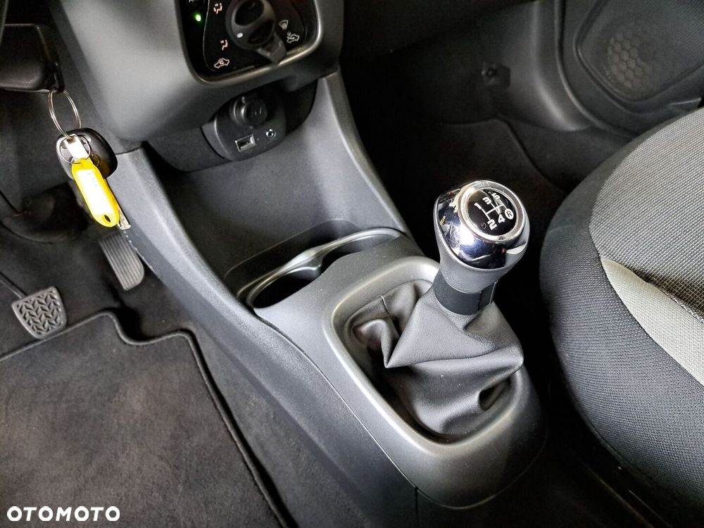 Toyota Aygo - 24