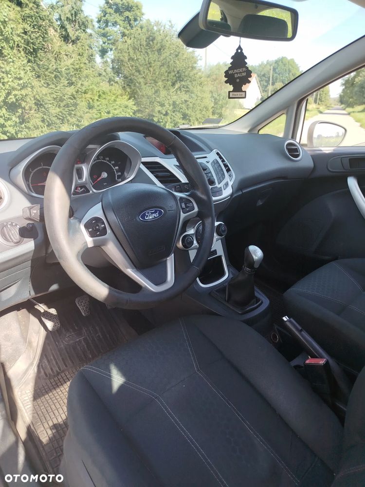 Ford Fiesta 1.6 TDCi Titanium - 7