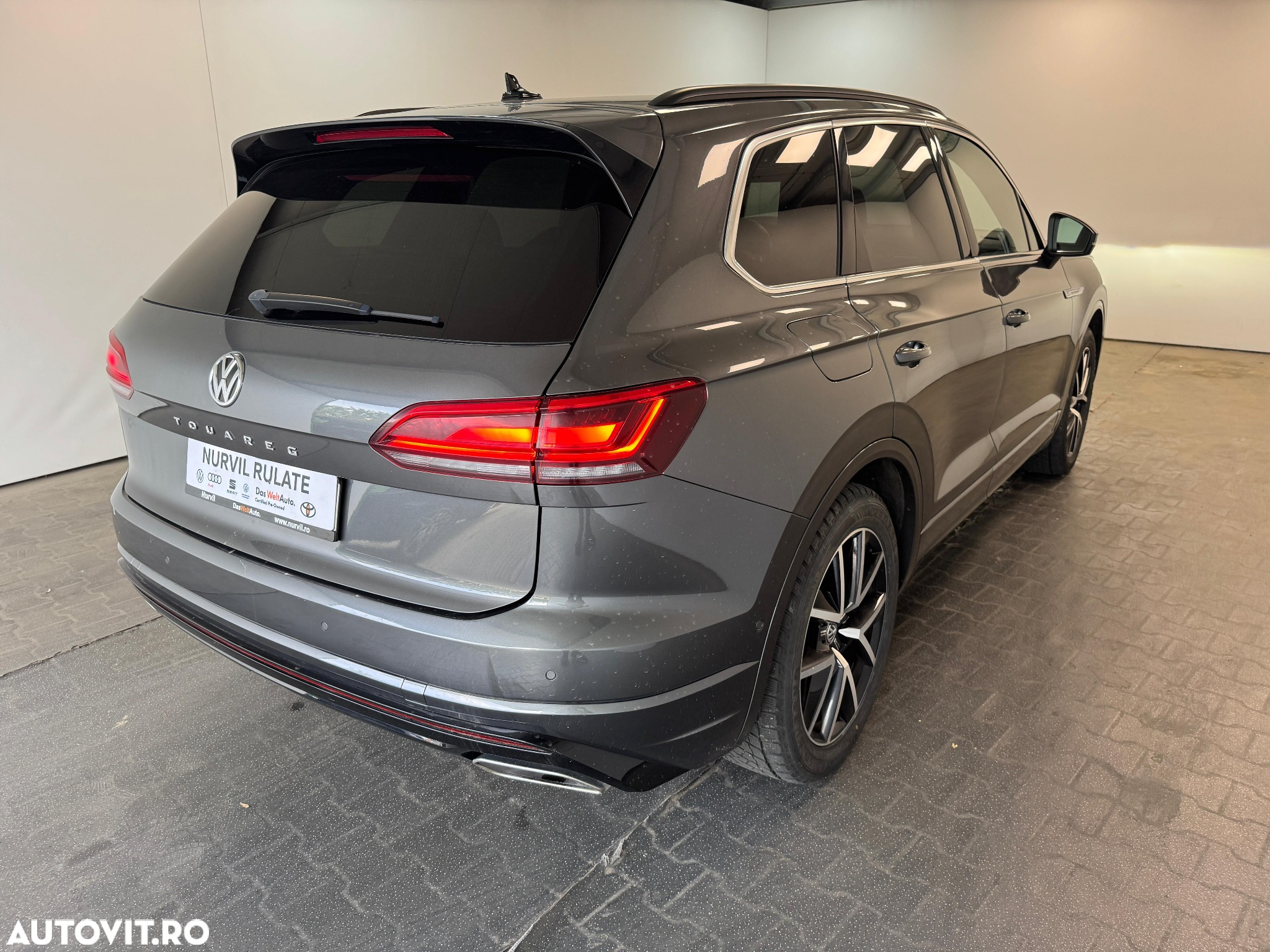 Volkswagen Touareg V6 TDI R-Style - 24