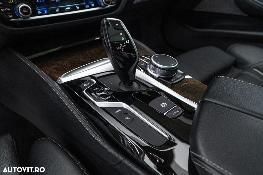 BMW Seria 5 530e AT PHEV - 33