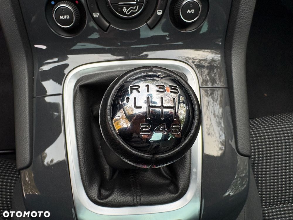 Peugeot 5008 BlueHDI 120 Stop & Start Allure - 17