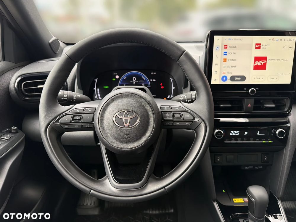 Toyota Yaris Cross Hybrid 1.5 Style - 17