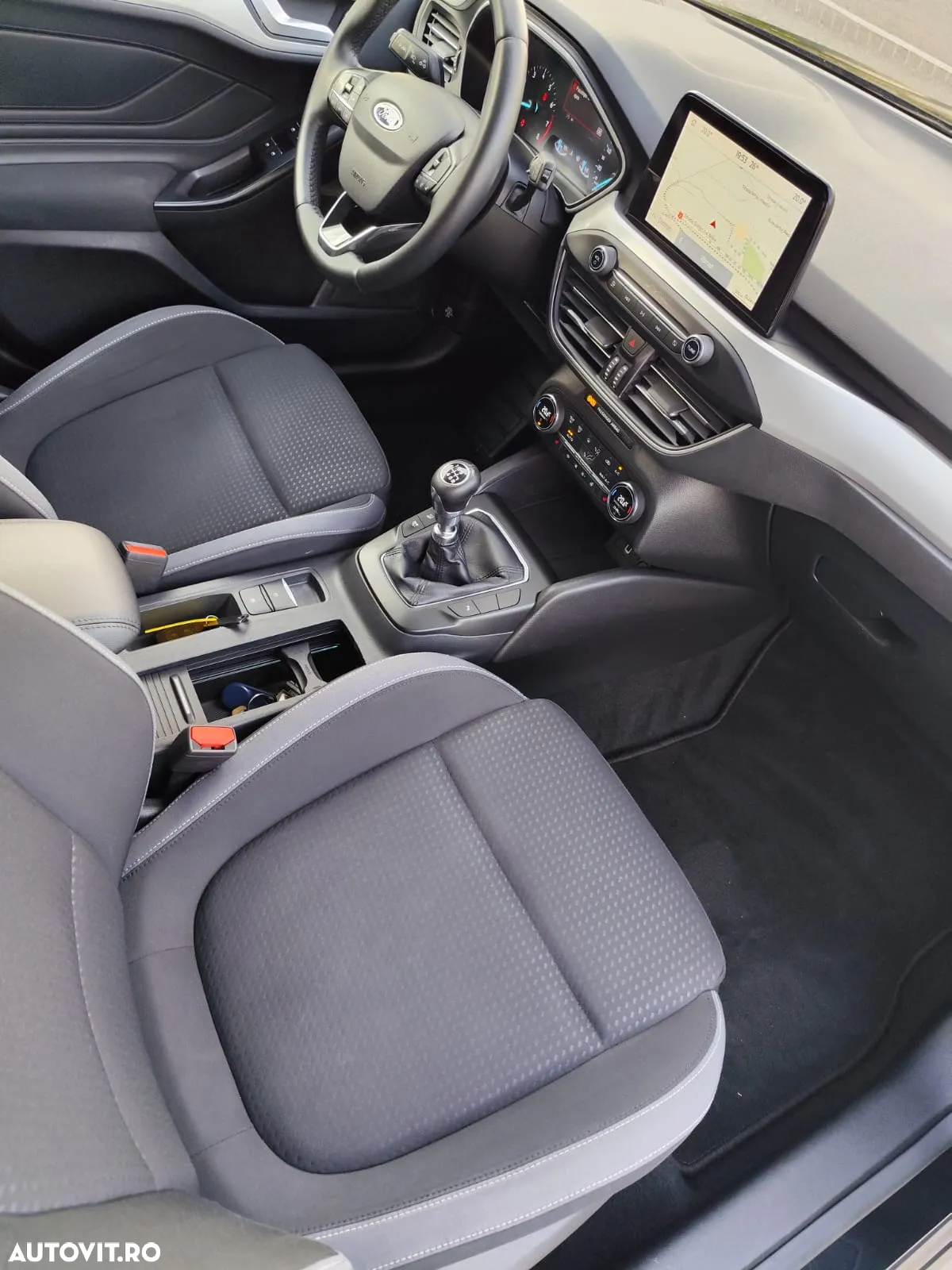 Ford Focus Turnier 1.0 EcoBoost Start-Stopp-System COOL&CONNECT - 8