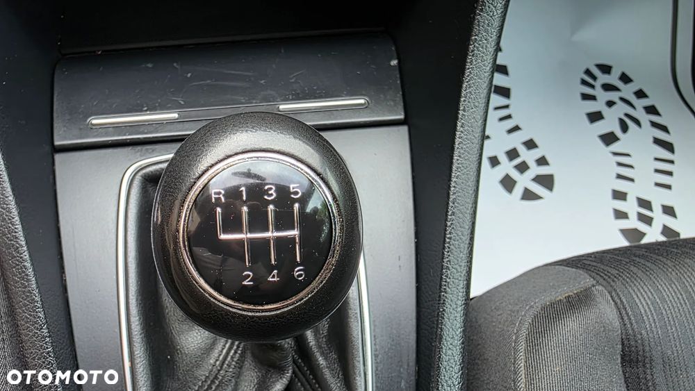 Audi A4 Avant 2.0 TDI - 22