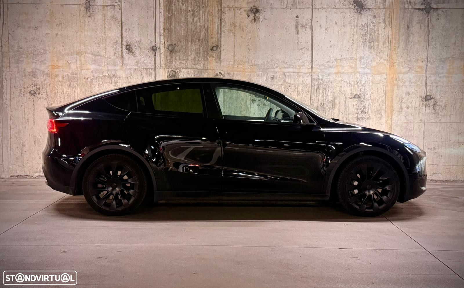 Tesla Model Y Tração Traseira - 4