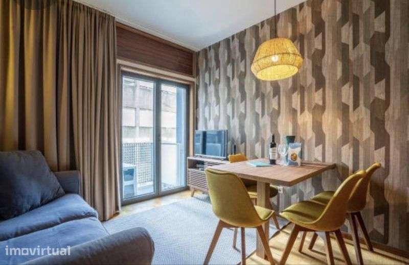 Arrenda-se T2 Premium no Coração da Baixa do Porto - Grande imagem: 5/12