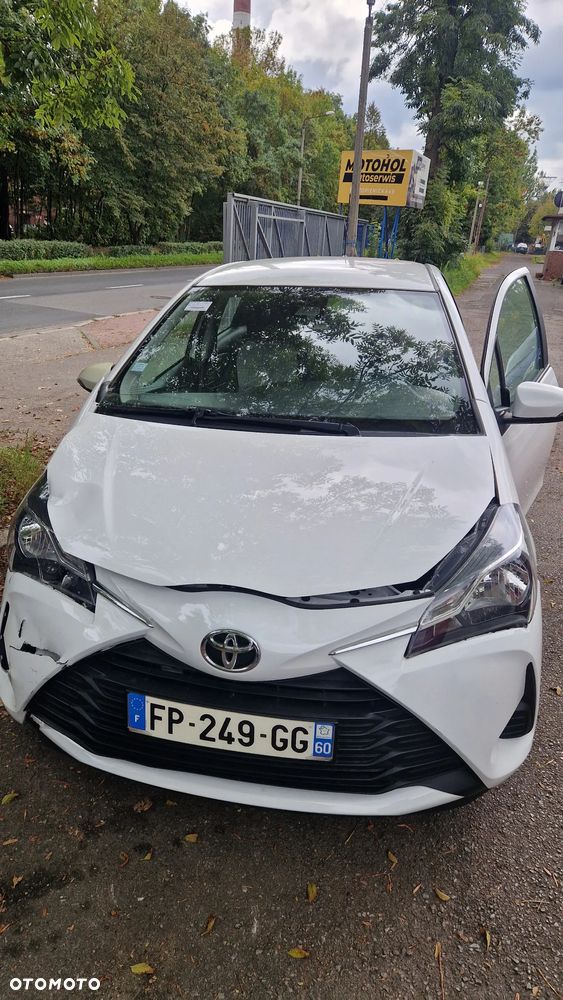 Toyota Yaris 1.0 VVT-i - 7