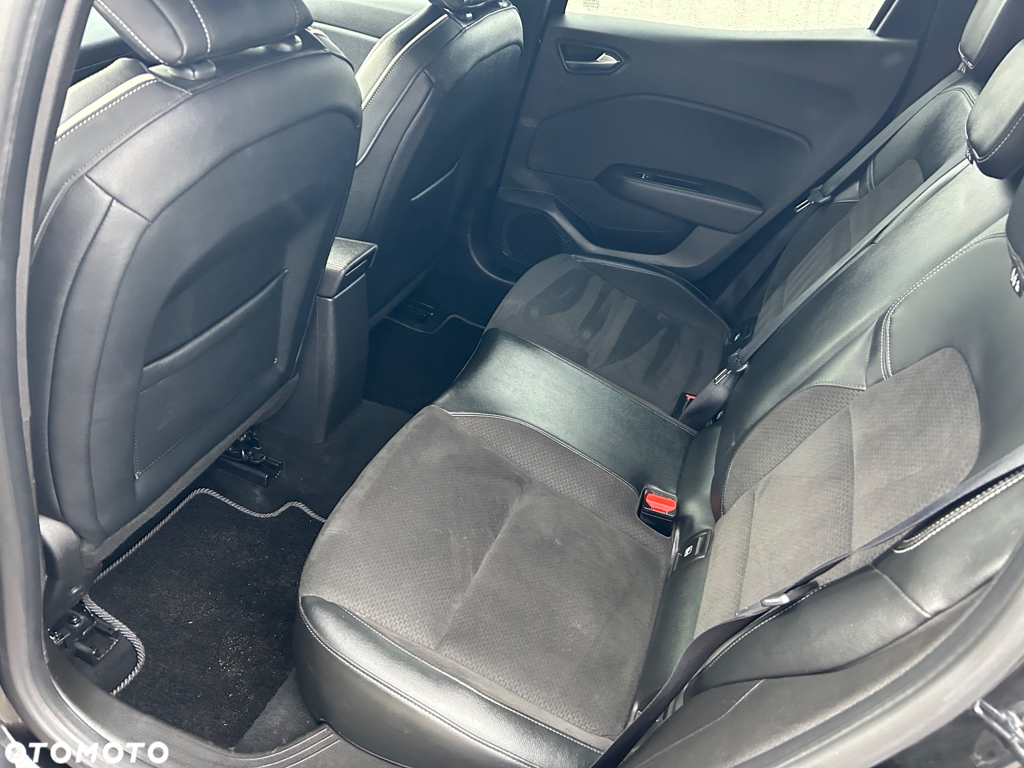 Renault Clio 1.0 TCe Intens - 15