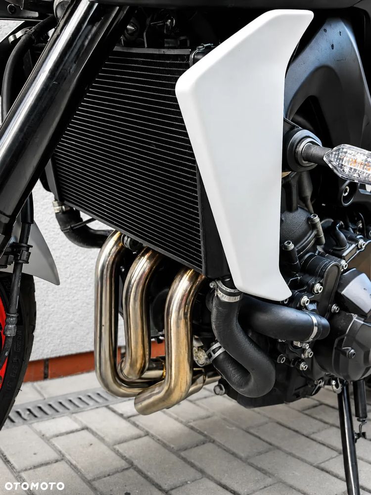 Yamaha MT - 7