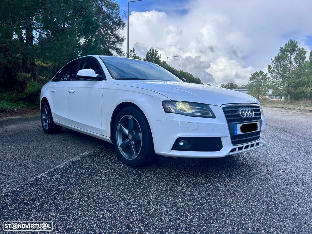 Audi A4 2.0 TDI Business Line Plus - 2