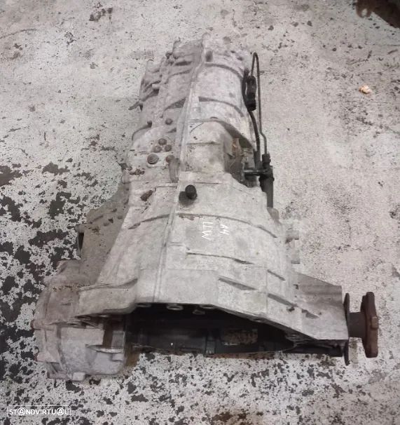 Caixa de Velocidades Audi A4 B8 2.0TDI Ref: LLW - 1