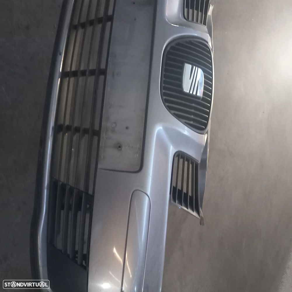 Para-choques frente completo Seat Ibiza 6L - 2