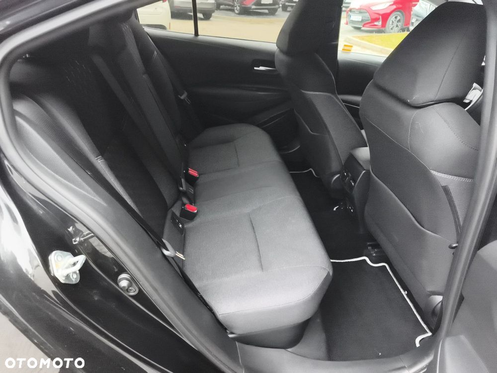 Toyota Corolla 1.8 Hybrid Style - 11
