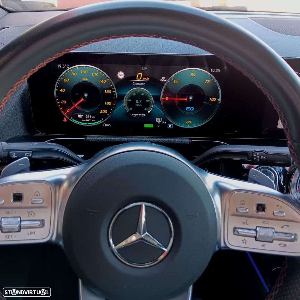 Mercedes-Benz EQA 300 4Matic AMG Line - 19