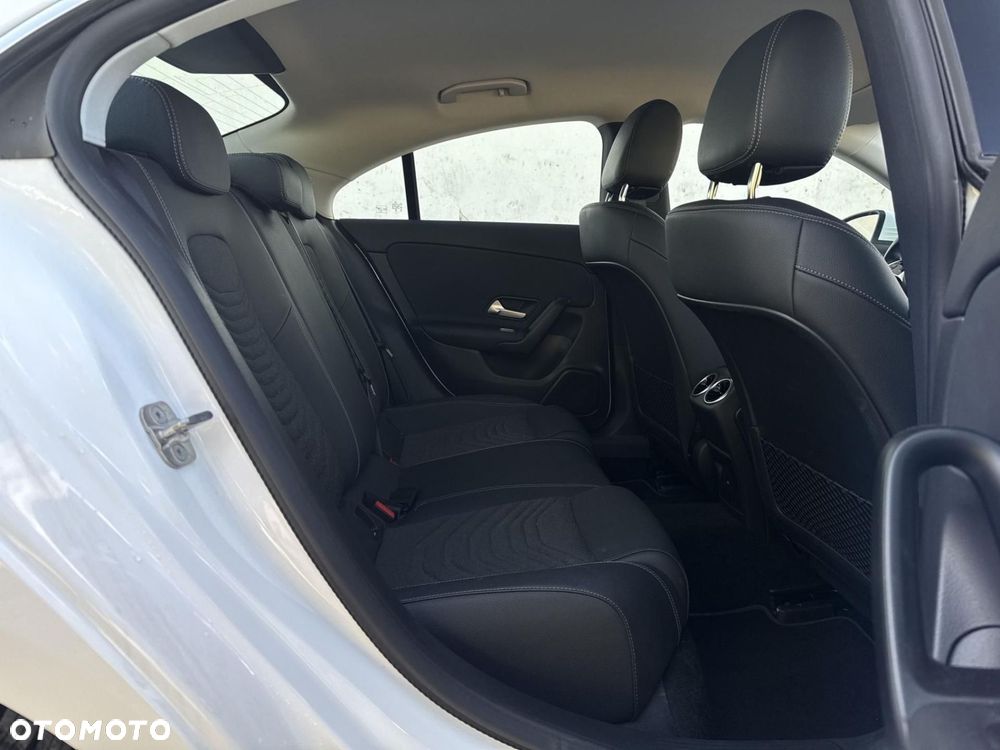 Mercedes-Benz CLA - 18