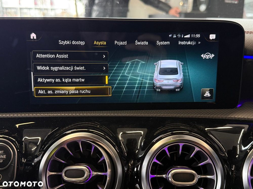 Mercedes-Benz CLA - 35