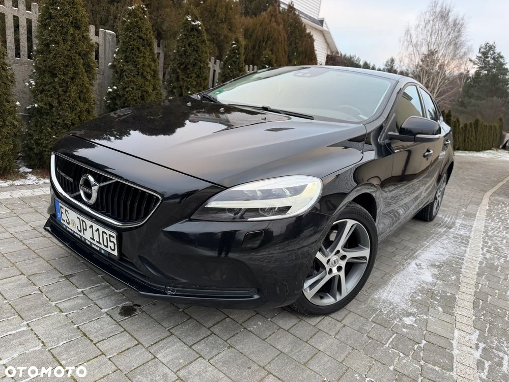 Volvo V40 D3 Drive-E Ocean Race - 1