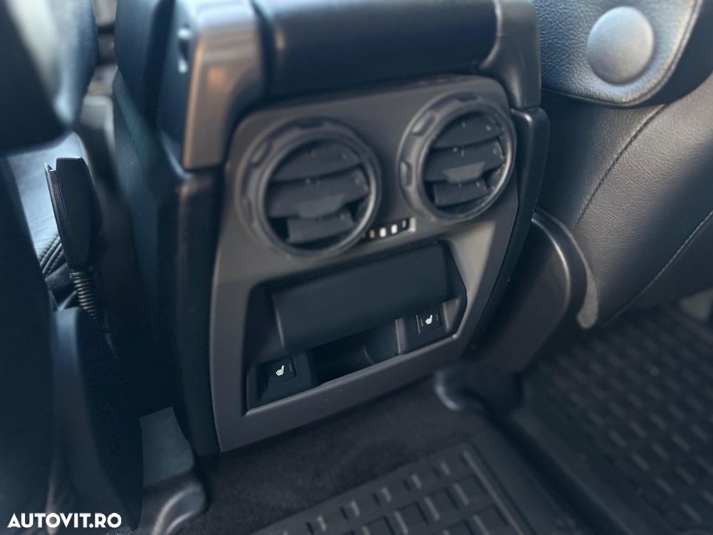 Land Rover Discovery - 12