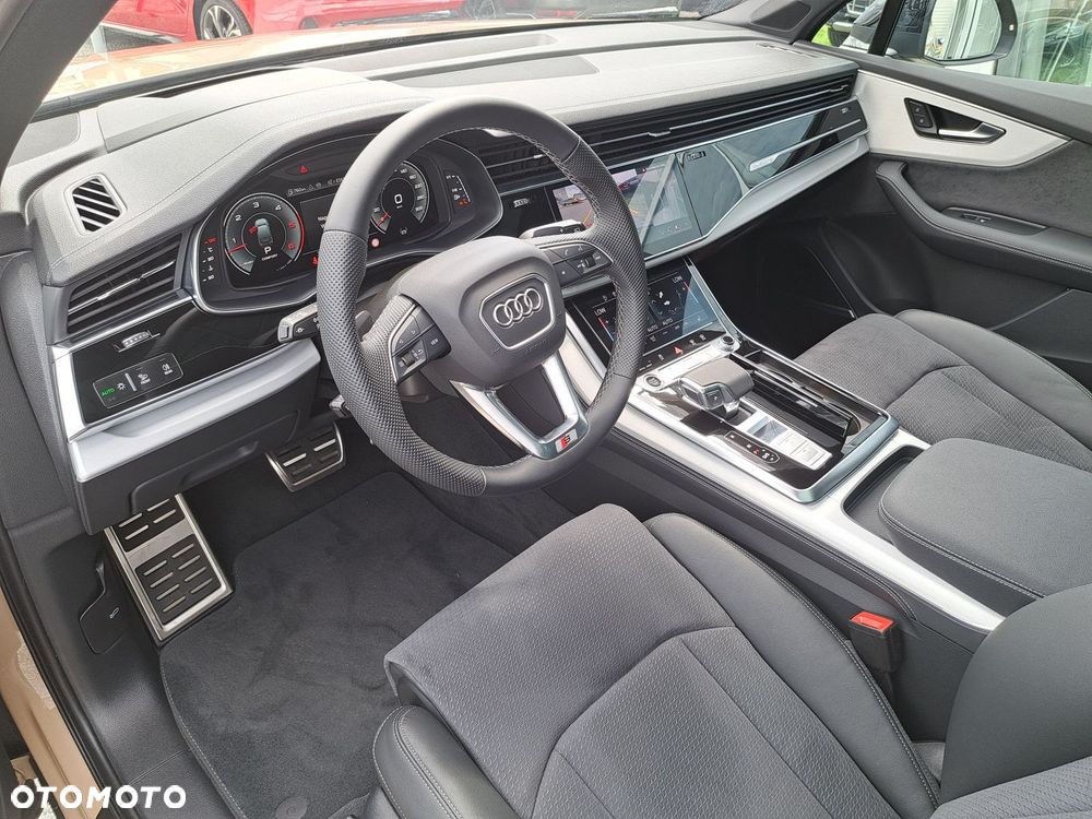 Audi Q7 - 14