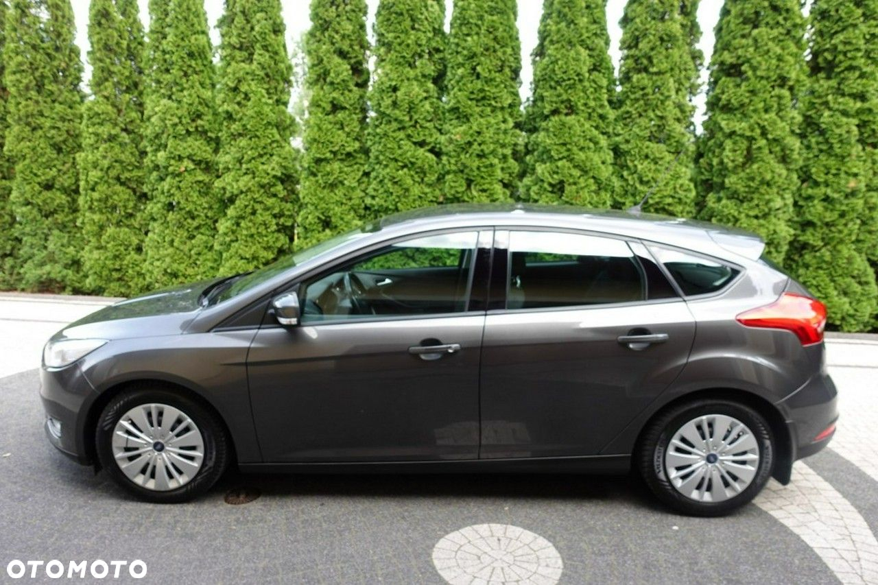 Ford Focus - 3