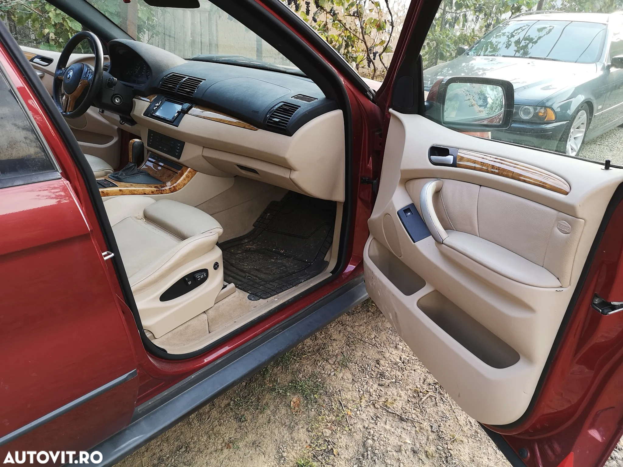 BMW X5 4.4i Aut. - 6