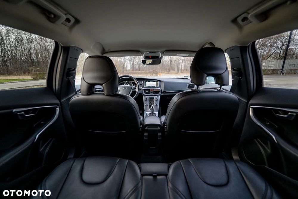 Volvo V40 T3 Drive-E Summum - 14