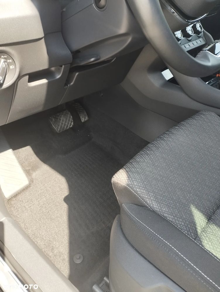 Skoda Karoq 1.5 TSI ACT Style DSG - 14