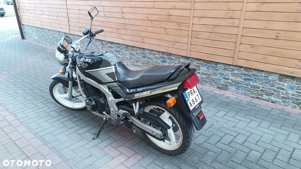 Suzuki GS - 5
