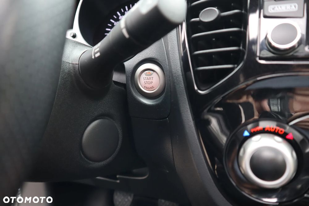 Nissan Juke 1.2 DIG-T N-Connecta - 21