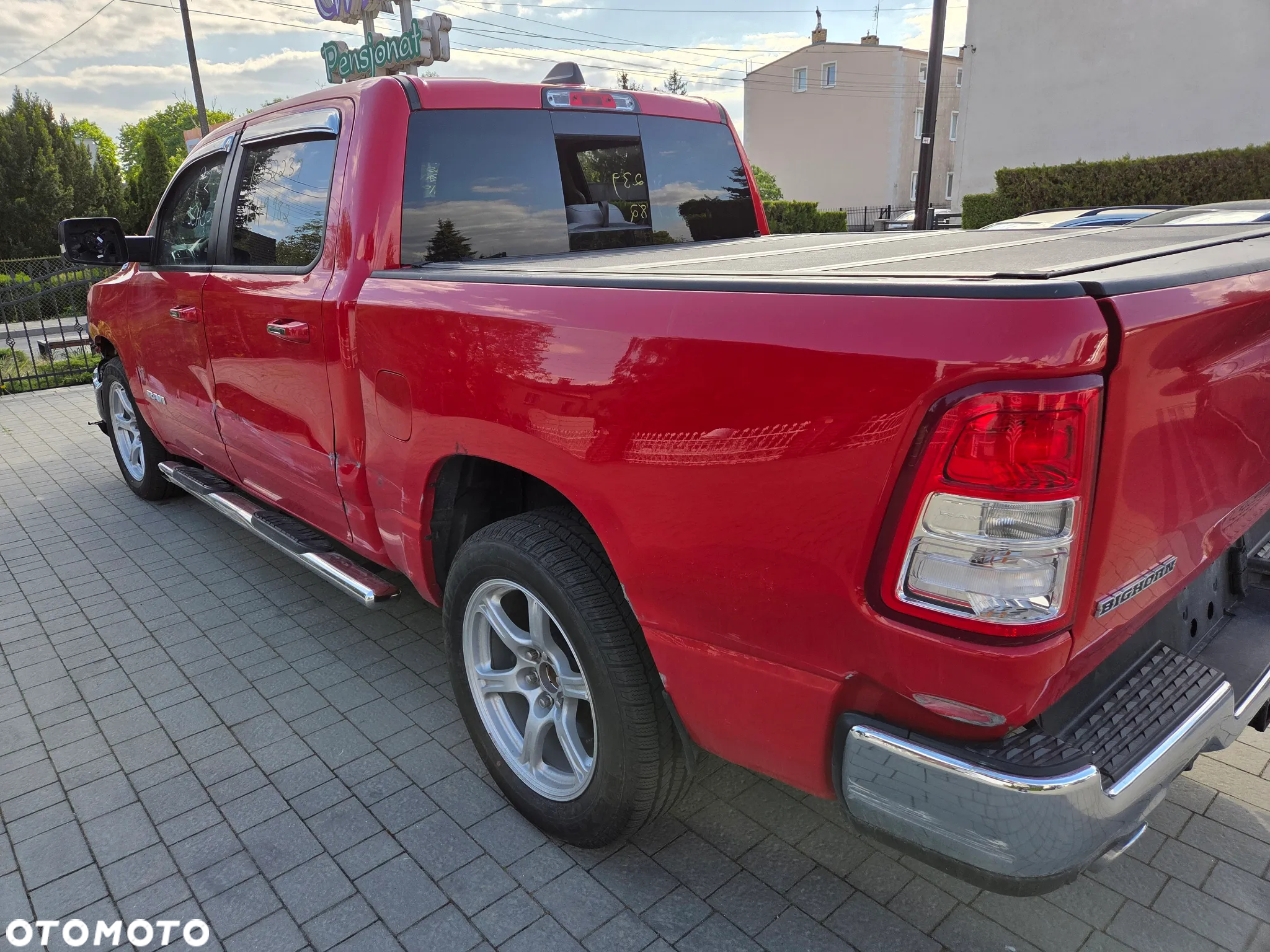 Dodge RAM 1500 5.7 4x4 - 6