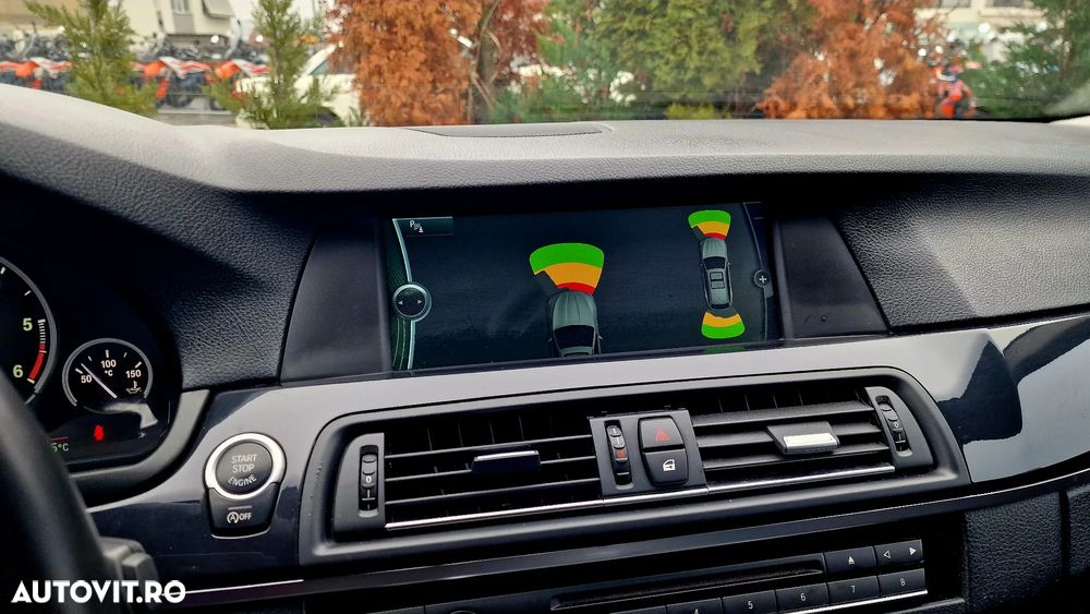 BMW Seria 5 520d Touring BluePerformance Sport-Aut. - 13