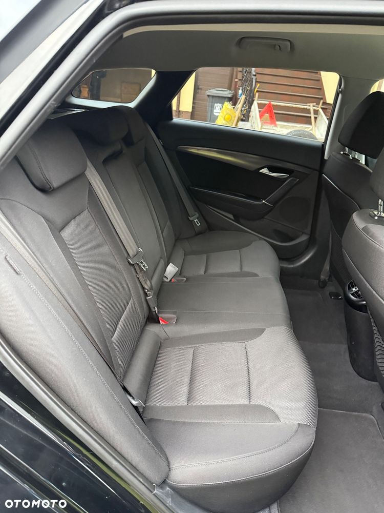 Hyundai i40 1.7 CRDi Comfort + - 25