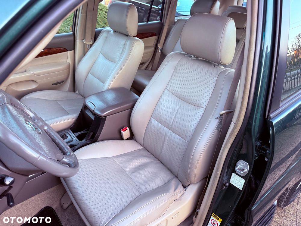 Toyota Land Cruiser 3.0 D Sol - 6