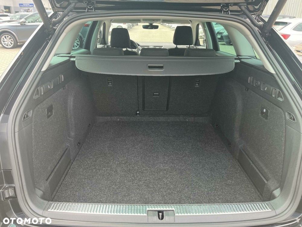 Skoda Superb 1.5 TSI Ambition DSG - 37