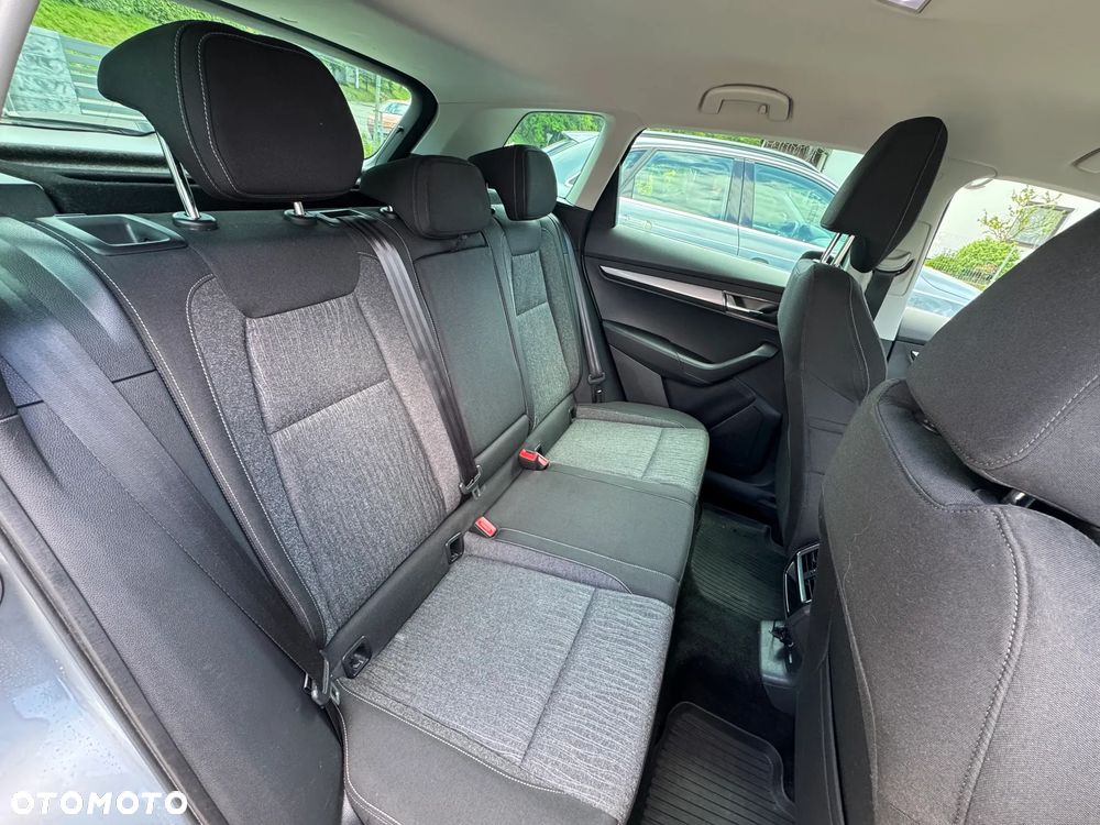Skoda Karoq 2.0 TDI SCR 4x2 Style - 10