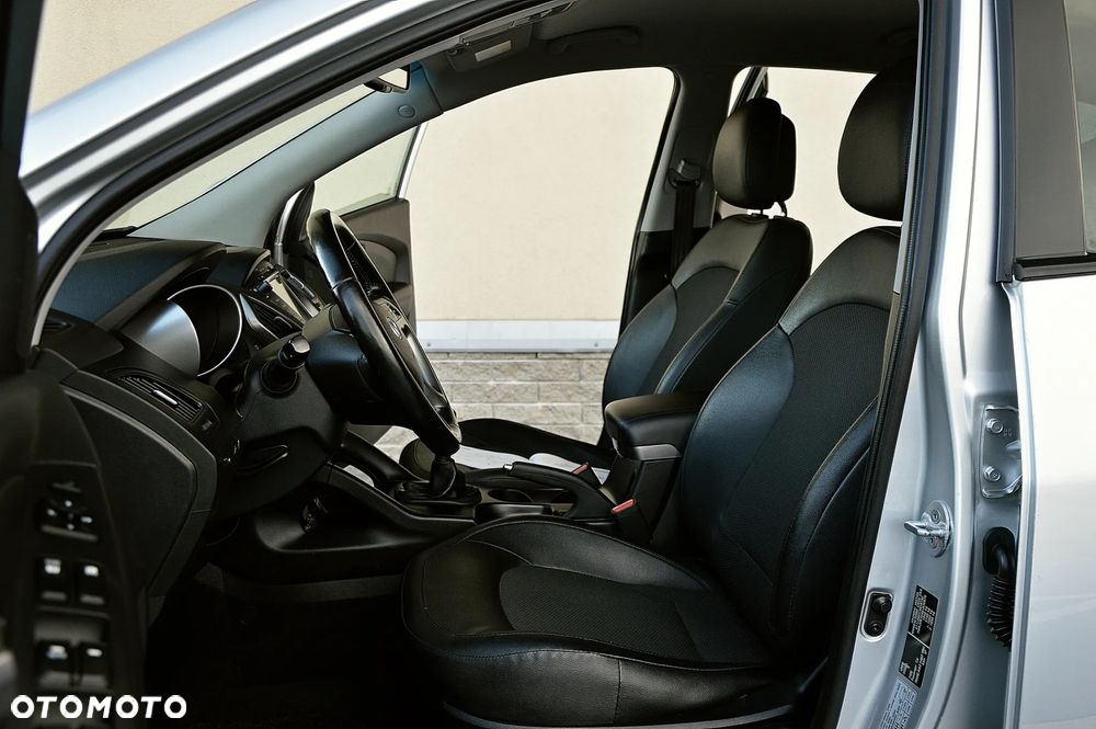 Hyundai ix35 1.7 CRDi Premium 2WD - 10