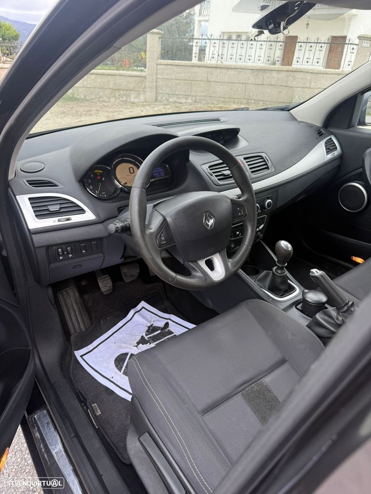 Renault Mégane Sport Tourer 1.5 dCi Dynamique - 8