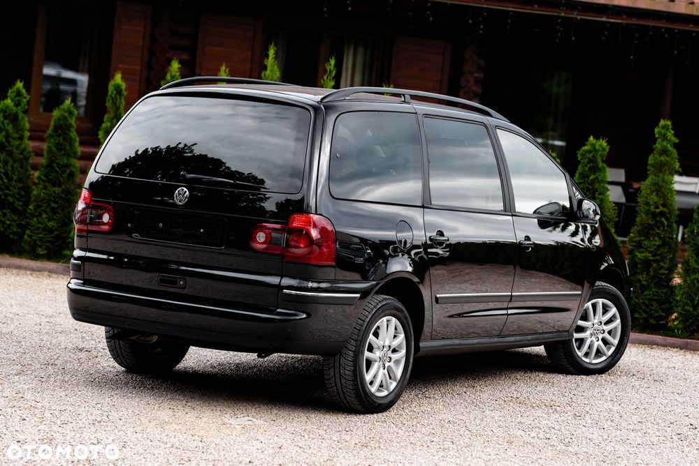 Volkswagen Sharan 2.8 V6 4Motion Highline - 9