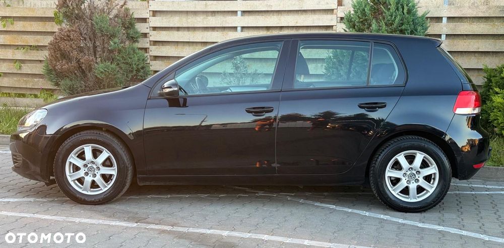 Volkswagen Golf - 14